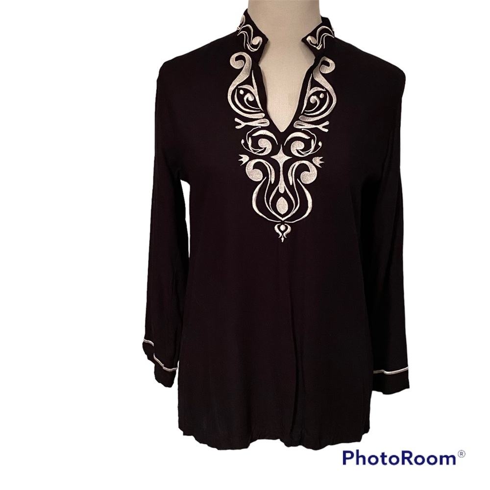 ESCAPADA TOP TUNIC BLOUSE BLACK WHITE EMBROIDERY Y NECK LONG SLEEVE SIZE M